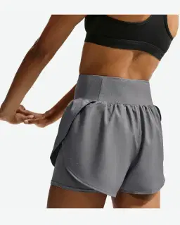 Short 2-en-1 Dri-FIT taille haute Nike Flow Femme – 3/4