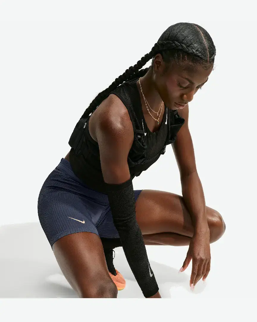 Short Ajusté Dri-Fit Adv Nike Aeroswift W - IU1063-437 (3) au meilleur prix !
