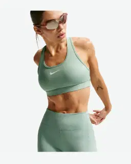 Short ajusté taille haute avec poches 10 cm Nike Swift Femme – 2/4