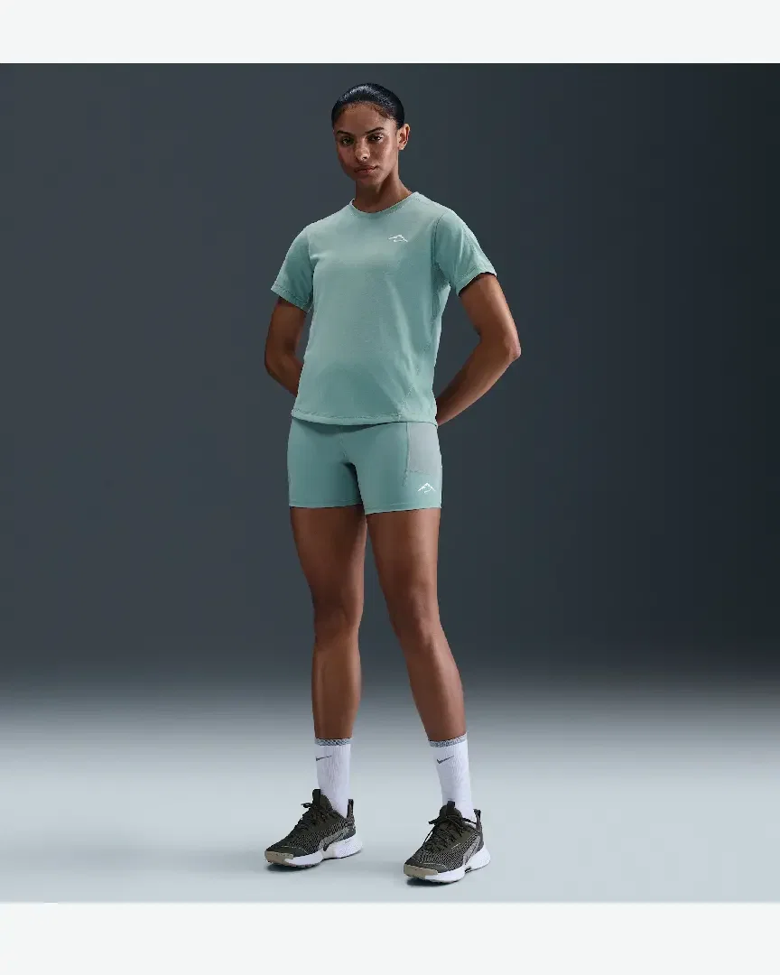 Short ajusté taille haute Dri-FIT Nike Trail 10 cm Femme