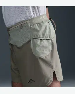Short avec sous-short intégré 13 cm Dri-FIT ADV Nike Trail Second Sunrise Homme – 3/4