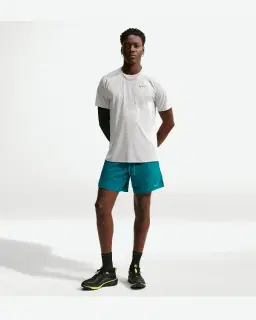 Short avec sous-short intégré 18 cm Dri-FIT Nike Stride Homme – 1/4