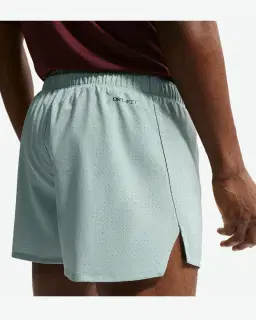Short avec sous-short intégré 8 cm Dri-FIT Nike Fast Homme – 3/4