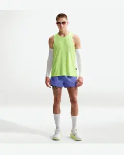 Short avec sous-short intégré 8 cm Dri-FIT Nike Fast Homme – 1/4