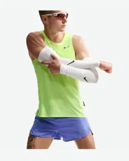 Short avec sous-short intégré 8 cm Dri-FIT Nike Fast Homme – 4/4