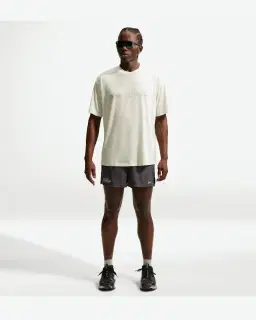 Short avec sous-short intégré 8 cm Dri-FIT Nike Fast Homme – 1/4