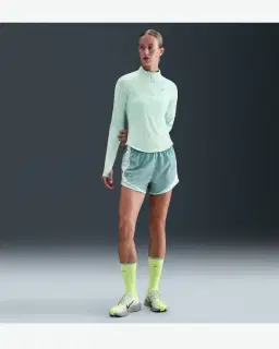 Short Dri-FIT taille mi-haute avec sous-short intégré Nike Tempo Femme – 1/4