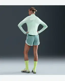 Short Dri-FIT taille mi-haute avec sous-short intégré Nike Tempo Femme – 4/4