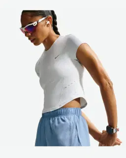 Short Dri-FIT taille mi-haute avec sous-short intégré Nike Tempo Femme – 4/4