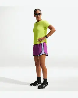 Short Dri-FIT taille mi-haute avec sous-short intégré Nike Tempo Femme – 1/4
