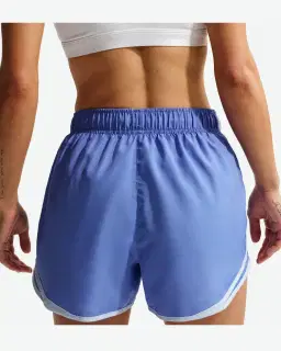 Short Dri-FIT taille mi-haute avec sous-short intégré Nike Tempo Femme – 3/4