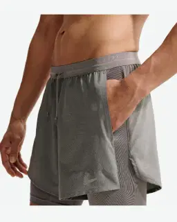 Short hybride Dri-FIT Nike Stride 13 cm Homme – 2/4