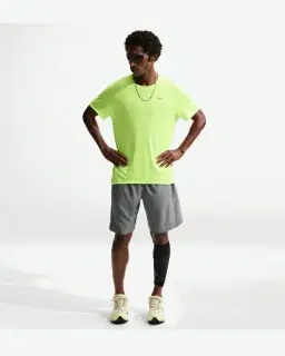 Short non doublé 23 cm Dri-FIT Nike Miler Homme – 1/4