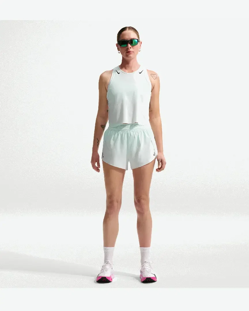 Short taille mi-haute avec sous-short intégré Dri-FIT ADV Nike AeroSwift 8 cm Femme