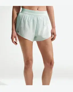 Short taille mi-haute avec sous-short intégré Dri-FIT ADV Nike AeroSwift 8 cm Femme – 2/4