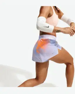 Short taille mi-haute avec sous-short intégré Dri-FIT Nike Swift 6 cm Femme – 3/4