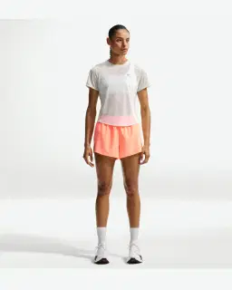 Short taille mi-haute avec sous-short intégré Dri-FIT Nike Swift 6 cm Femme – 1/4