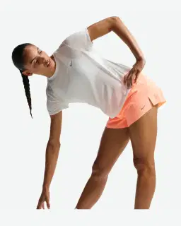 Short taille mi-haute avec sous-short intégré Dri-FIT Nike Swift 6 cm Femme – 4/4