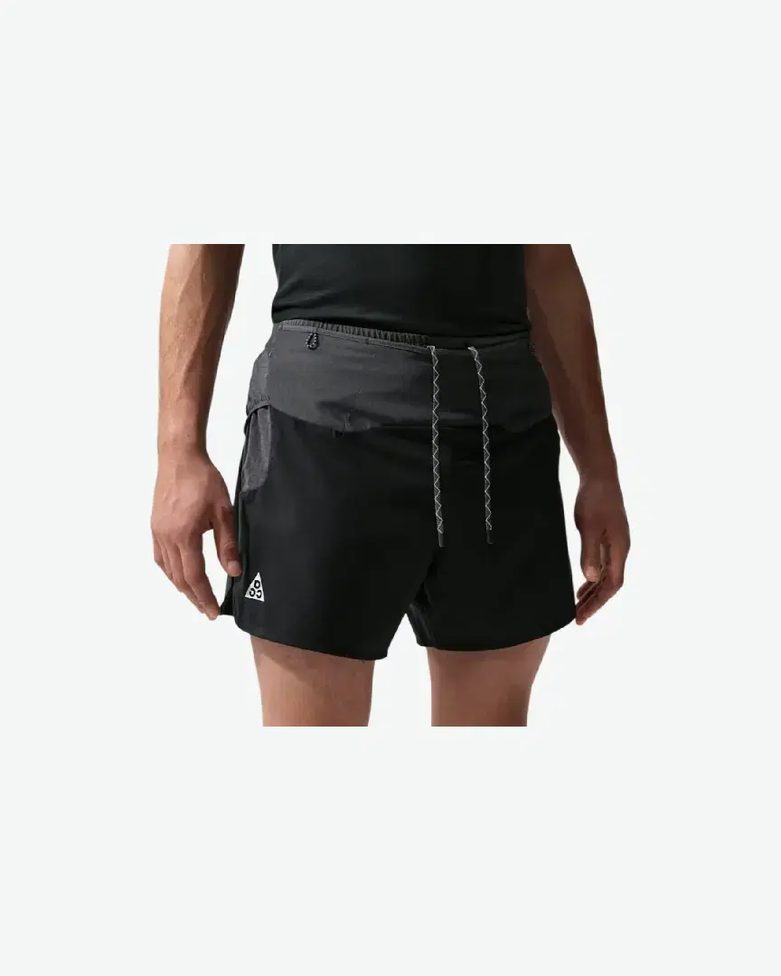 Shorts Nike Acg Second Sunrise 5Inch M - IO9675-010 (0) au meilleur prix !