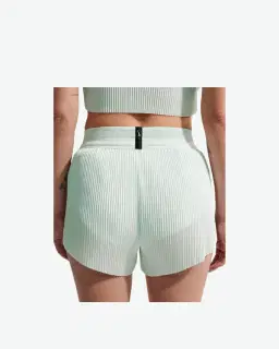 Shorts Nike Femme NK ARSWFT DFADV MR 3IN SHORT Femme – 4/4