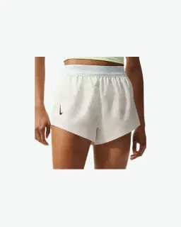 Shorts Nike Femme NK ARSWFT DFADV MR 3IN SHORT Femme – 1/2