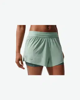 Short 2-en-1 taille mi-haute Dri-FIT Nike Swift Femme – 1/4