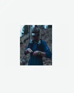 Suunto Race S Titanium Turquoise Phosphorescent Courtney Dauwalter Unisexe – 5/5