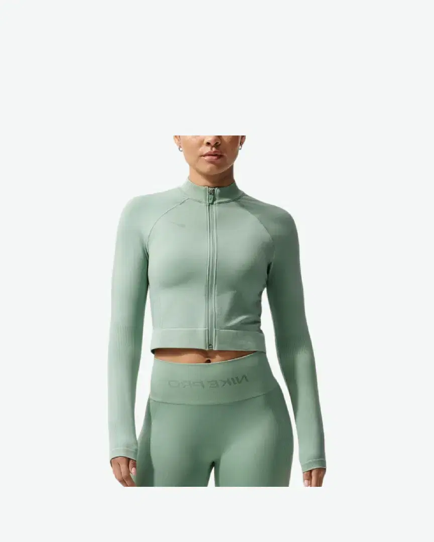 Sweatshirt Nike Pro W - Women (11) au meilleur prix !