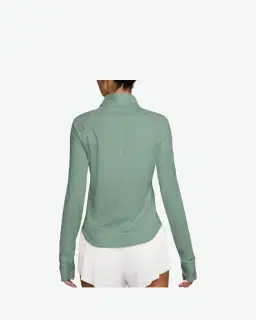 Tee-shirt à col roulé Nike Therma-FIT Swift Femme – 2/4