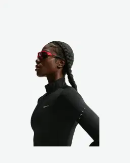 Tee-shirt à col roulé Nike Therma-FIT Swift Femme – 4/4