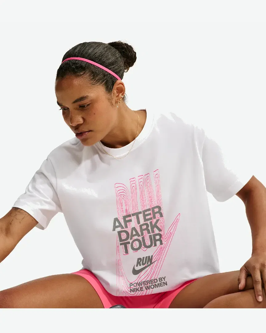 T-Shirt À Manches Courtes Dri-Fit Nike After Dark Tour W