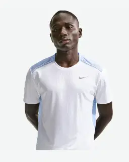 T-shirt à manches courtes Dri-FIT Nike Miler Homme – 1/4
