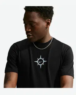 T-shirt à motif Nike Dri-FIT Homme – 3/4