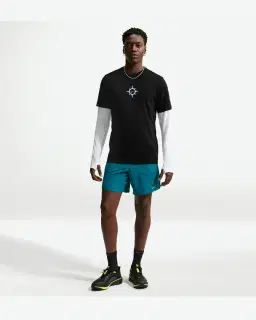 T-shirt à motif Nike Dri-FIT Homme – 4/4