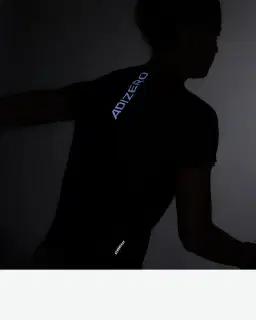 t-shirt adidas de running adizero Homme – 4/4