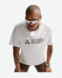 T-shirt de trail Dri-FIT Nike ACG Homme – 3/4
