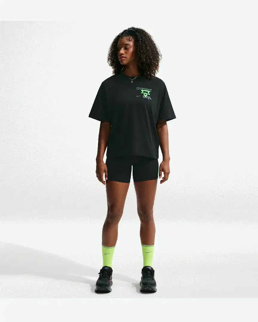 Tee-Shirt Dri-Fit Nike Swift W - IM8893-010 (3) au meilleur prix !