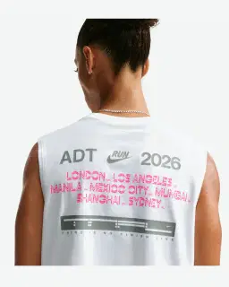T-shirt sans manches Dri-FIT Nike After Dark Tour Femme – 2/4