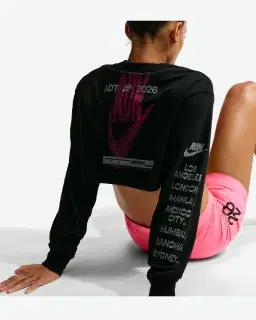 T-shirt ultra-court Dri-FIT Nike After Dark Tour Femme – 2/4