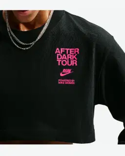 T-shirt ultra-court Dri-FIT Nike After Dark Tour Femme – 3/4