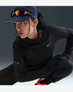 Tee-shirt à col roulé Nike Therma-FIT Swift Femme – 3/4