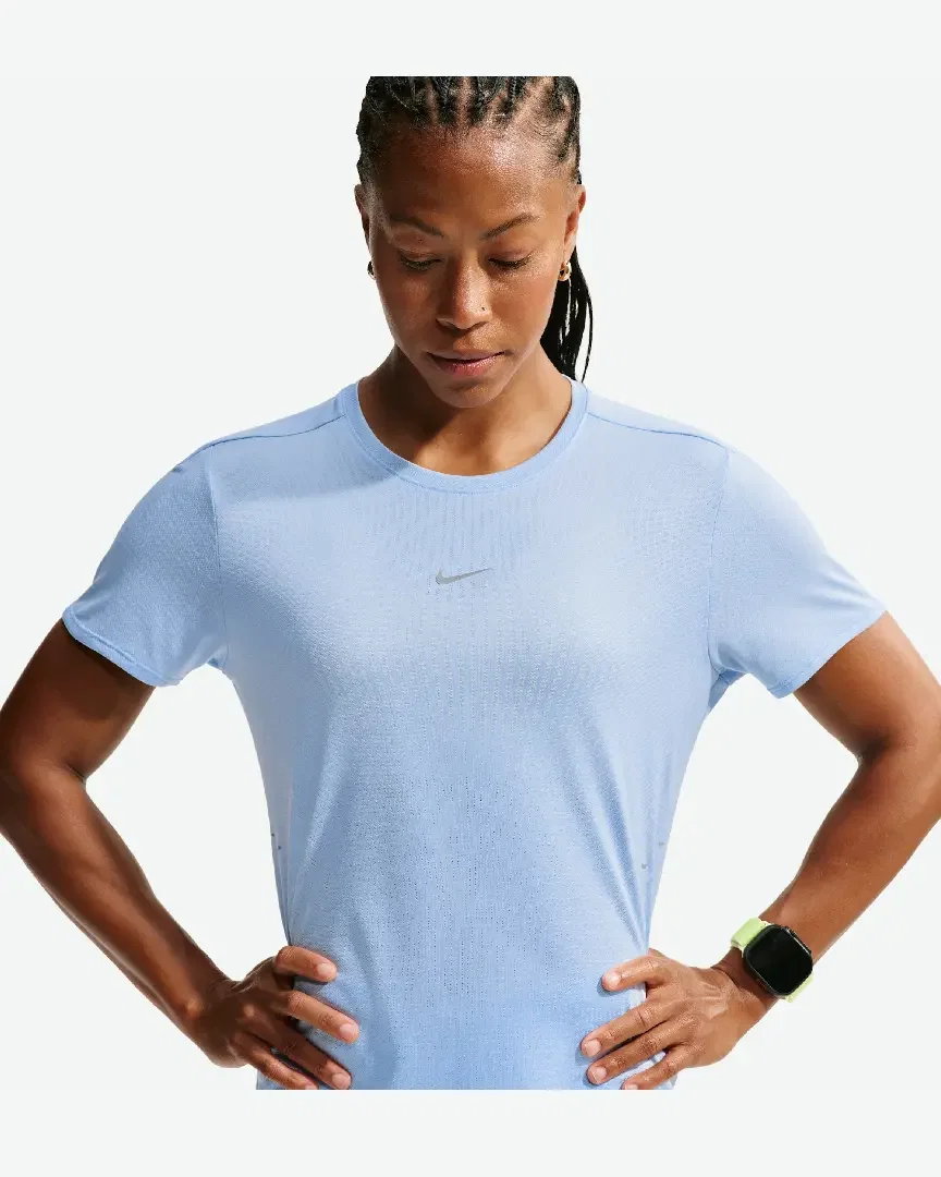 Tee-shirt à manches courtes Dri-FIT Nike Swift Wool Femme