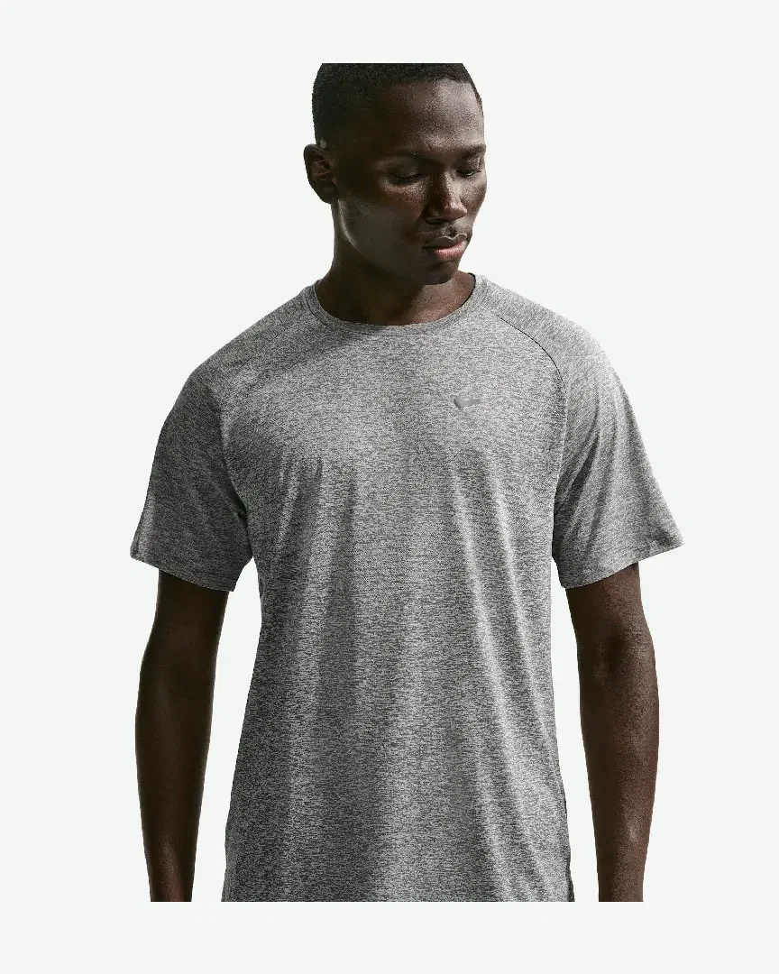 Tee-shirt à manches courtes et motifs réfléchissants Dri-FIT ADV Nike Stride Homme