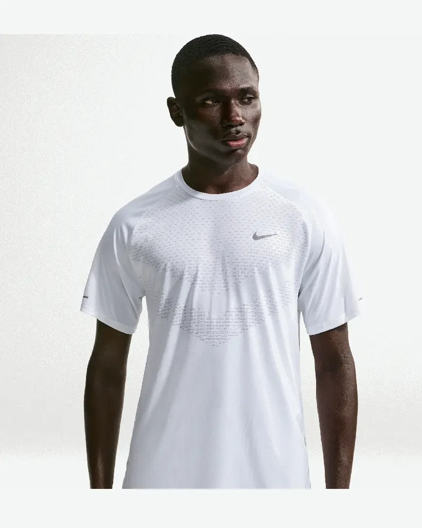 Tee-shirt à manches courtes et motifs réfléchissants Dri-FIT ADV Nike Stride Homme