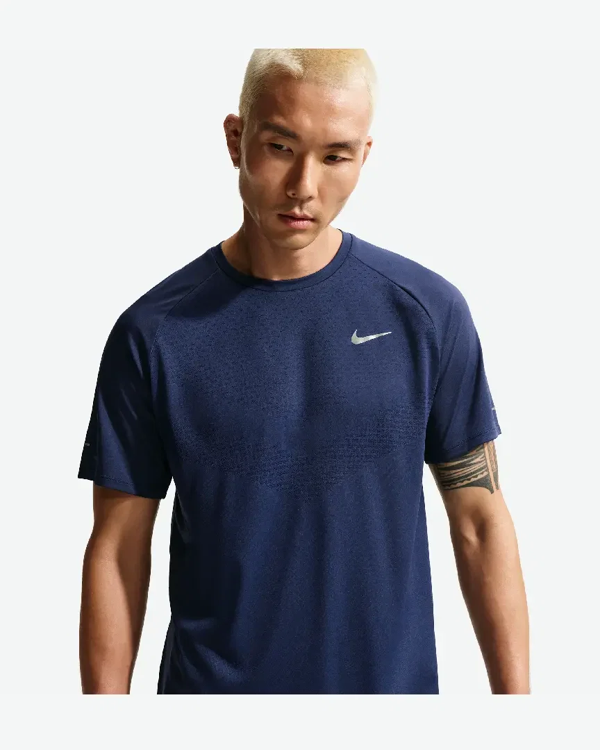 Tee-Shirt À Manches Courtes Et Motifs Réfléchissants Dri-Fit Adv Nike Stride M