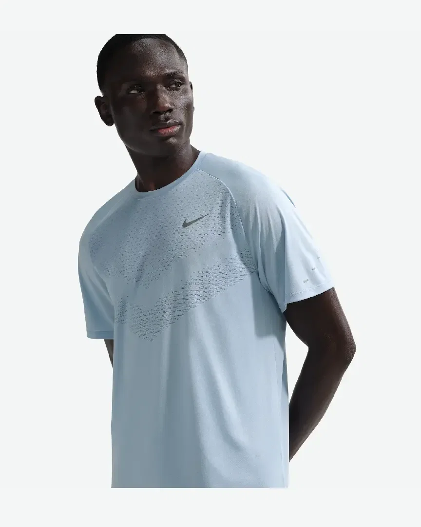 Tee-shirt à manches courtes et motifs réfléchissants Dri-FIT ADV Nike Stride Homme