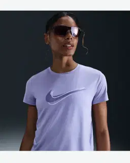 Tee-shirt à manches courtes Dri-FIT Nike One Swoosh Femme – 1/4