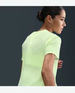 Tee-shirt à manches courtes Dri-FIT Nike One Swoosh Femme – 2/4