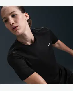 Tee-shirt à manches courtes Dri-FIT Nike Swift Wool Femme – 3/4
