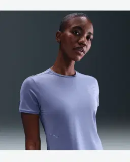 Tee-shirt à manches courtes Dri-FIT Nike Swift Wool Femme – 1/4